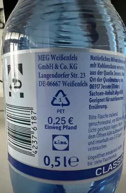 Saskia Classic Natural Mineral Water, Quelle Jessen 0.5 l, ingredients of pack