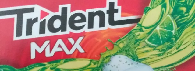 Trident Max Splash Strawberry Lime sugar-free chewing gum 22 g, other of pack