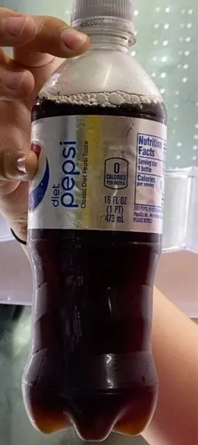 Diet Pepsi 16 fl oz, front of pack