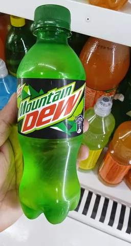 Mountain Dew 330 ml PET bottle