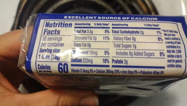 Kraft Singles Sharp Cheddar 16 Slices 10.7 oz, nutrition of pack