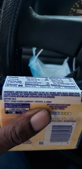 Kraft Deli Deluxe American Cheese Slices 12 oz, ingredients of pack