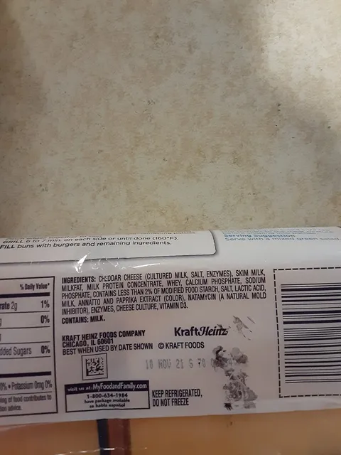 Kraft Singles American 32 Slices 24 oz, ingredients of pack