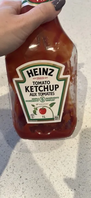 Heinz Tomato Ketchup 1 l, front of pack