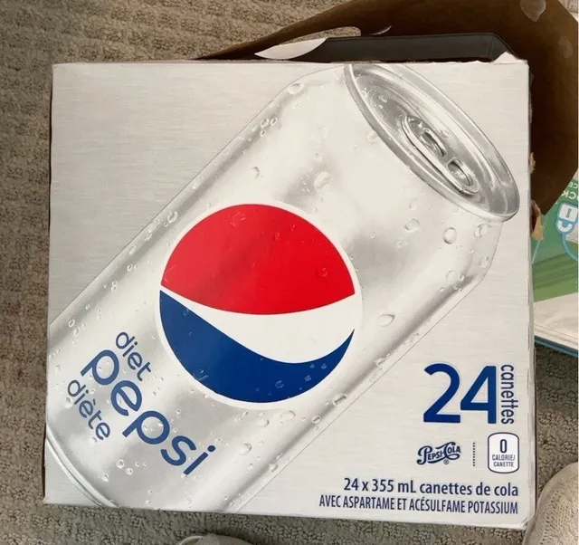 Diet Pepsi 24 × 355 mL, front of pack