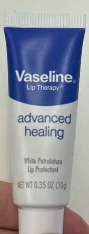 Vaseline Lip Therapy Advanced Healing 0.35 oz