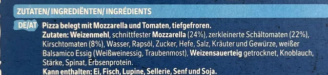 Original Wagner Steinofen Pizza Mozzarella 2 × 350 g, ingredients of pack