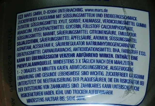 Wrigley's Extra Professional White Erdbeere 50 Dragees, ingredients of pack