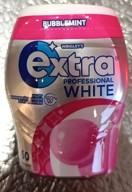Wrigley's Extra Professional White Bubblemint 50 Dragees, front of pack