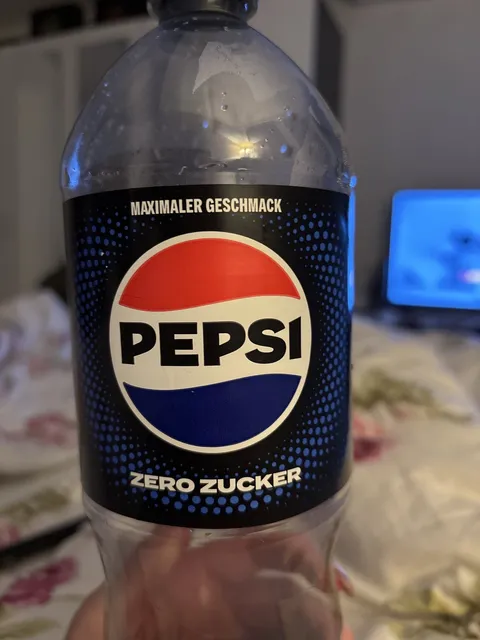Pepsi Zero Zucker 1,25 l, front of pack