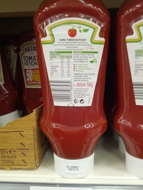 Heinz Tomato Ketchup 700 g, back of pack