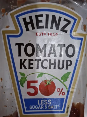 Heinz Tomato Ketchup 50% Less Sugar & Salt 880 g