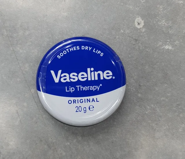 Vaseline Lip Therapy Original 20 g, front of pack