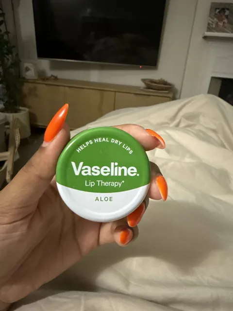 Vaseline Lip Therapy Aloe 20 g, front of pack