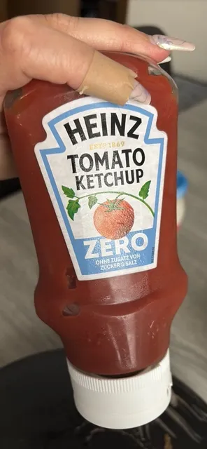 Heinz Tomato Ketchup Zero 425 g, front of pack