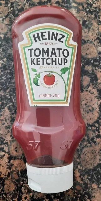 Heinz Tomato Ketchup 700 g, front of pack
