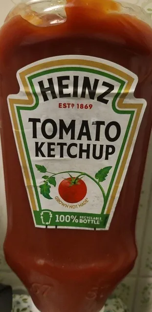 Heinz Tomato Ketchup 700 g, front of pack