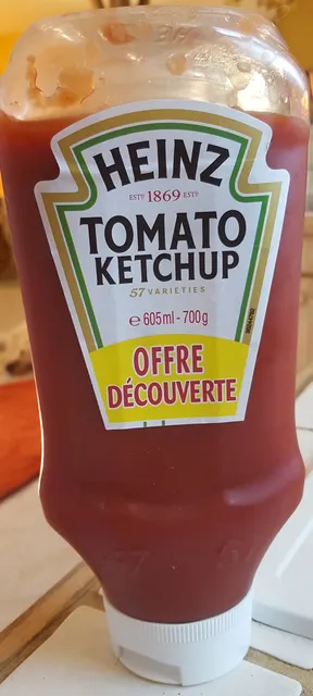 Heinz Tomato Ketchup 700 g, front of pack