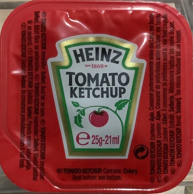 Heinz Tomato Ketchup 25 g, front of pack