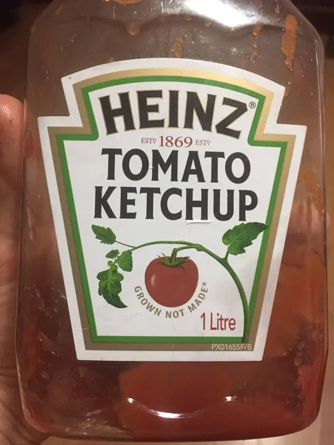 Heinz Tomato Ketchup 1 l, front of pack